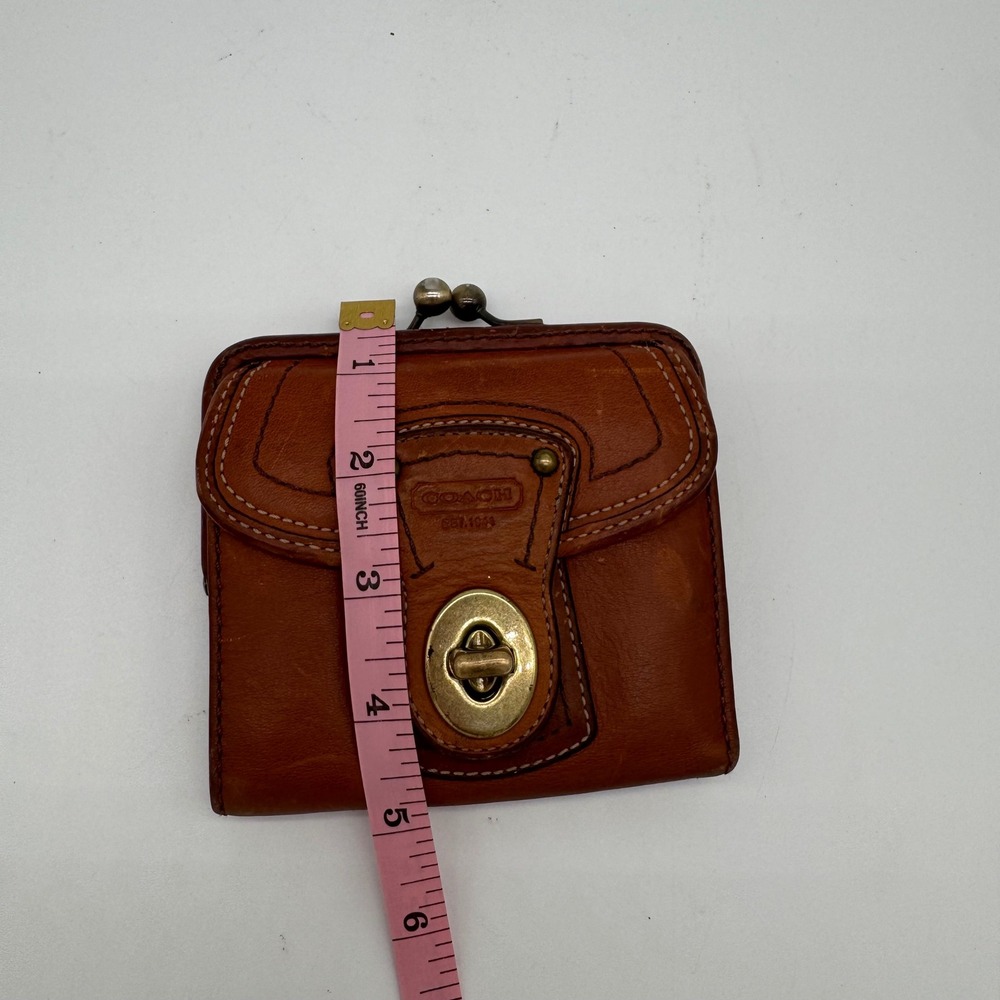 Vintage COACH Legacy Leather Turnlock Kisslock French Purse Wallet Tan 65th Anni - Picture 16 of 16